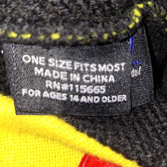 A Pikachu toboggan with ears and straps. Pokemon, like new. - Picture 3 of 4